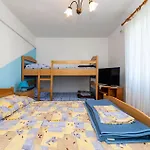 1 Bedroom Awesome In Appartement Ražanac